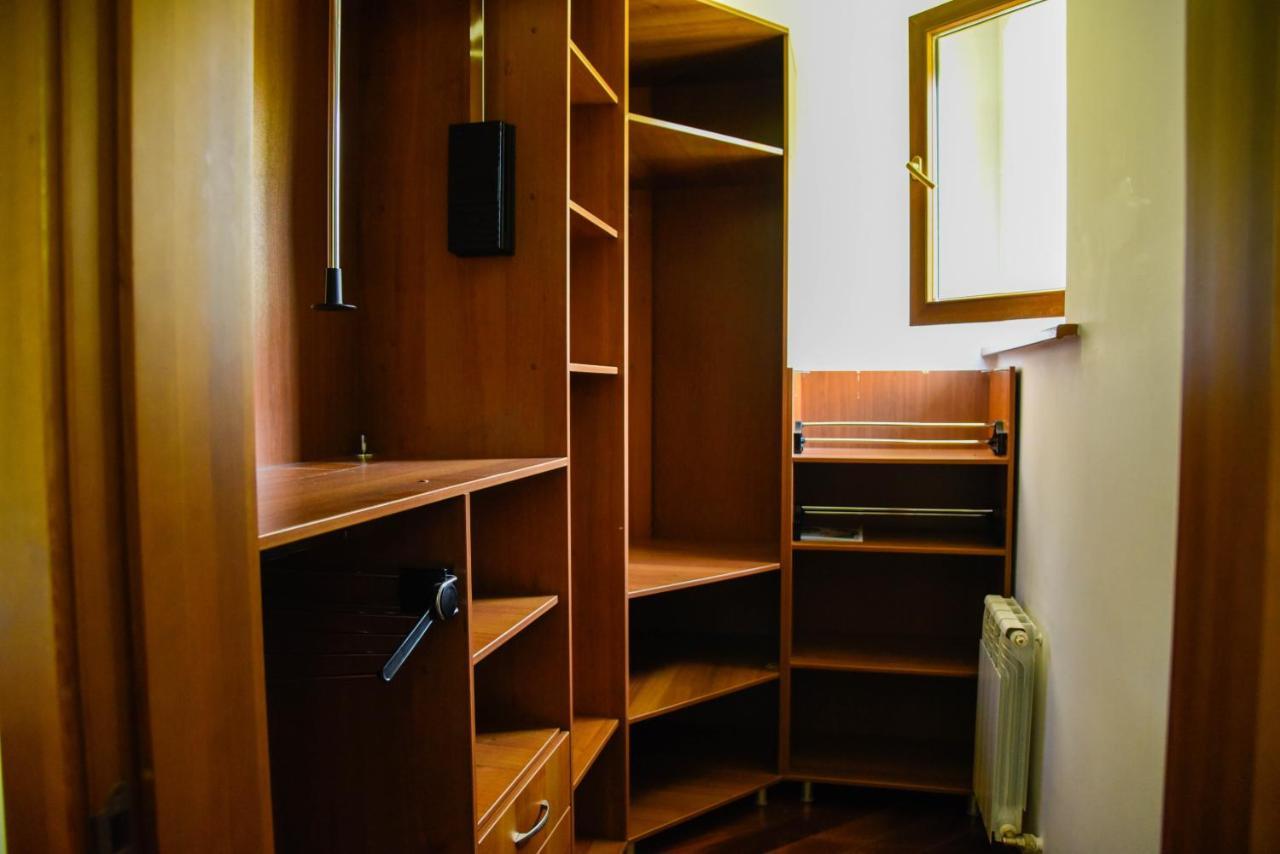 "European" Backpackers Hostel In Ałma Ata Zewnętrze zdjęcie